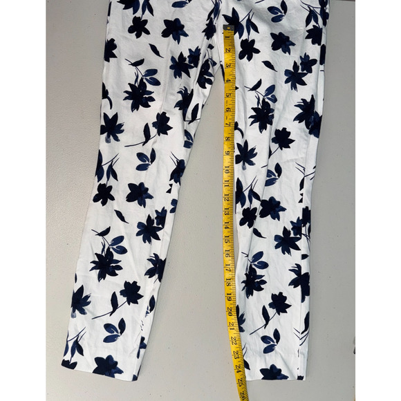 GAP Womens 2 Pants Floral Businesses Causal Stretch Soft Signature Skinny Ankle - Picture 11 of 11